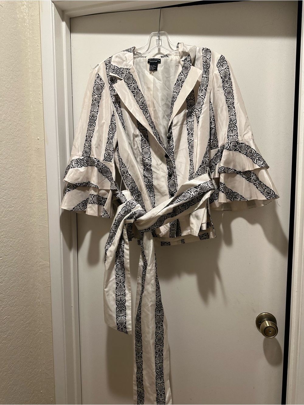 Don Caster 100% Silk Striped Tie-Waist Bell Sleeve Blouse Black & Cream Size 8